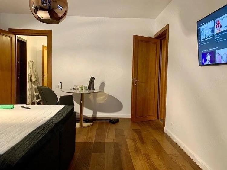 Apartament cu 2 camere decomandat în Cornișa