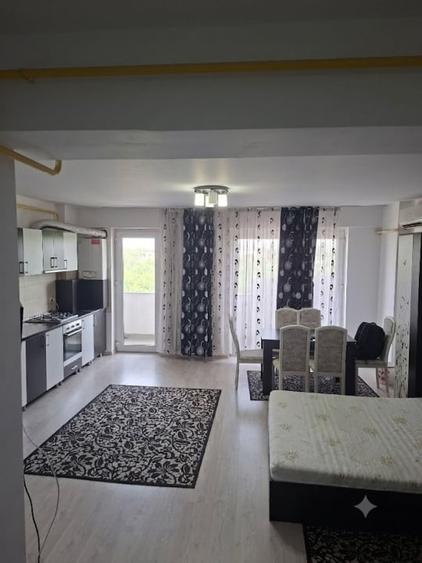 Garsonieră decomandată 41 mp, balcon spatios 7 mp, Brazdă - 1