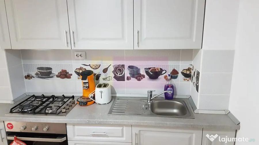 Apartament cu 2 camere decomandat în Decebal