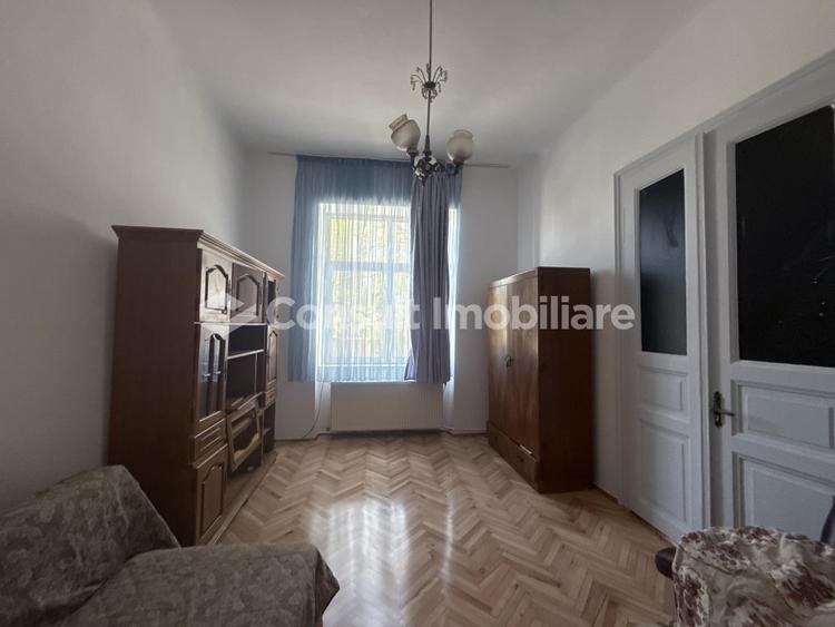 Duplex cu 4 camere cu Canalizare în Gruia