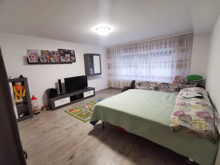 Apartament cu 2 camere decomandat în Movilei