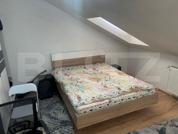 Apartament cu 3 camere semidecomandat, mobilat în Sânpetru