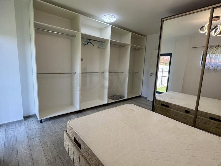 Apartament cu 4 camere semidecomandat, mobilat în Pipera