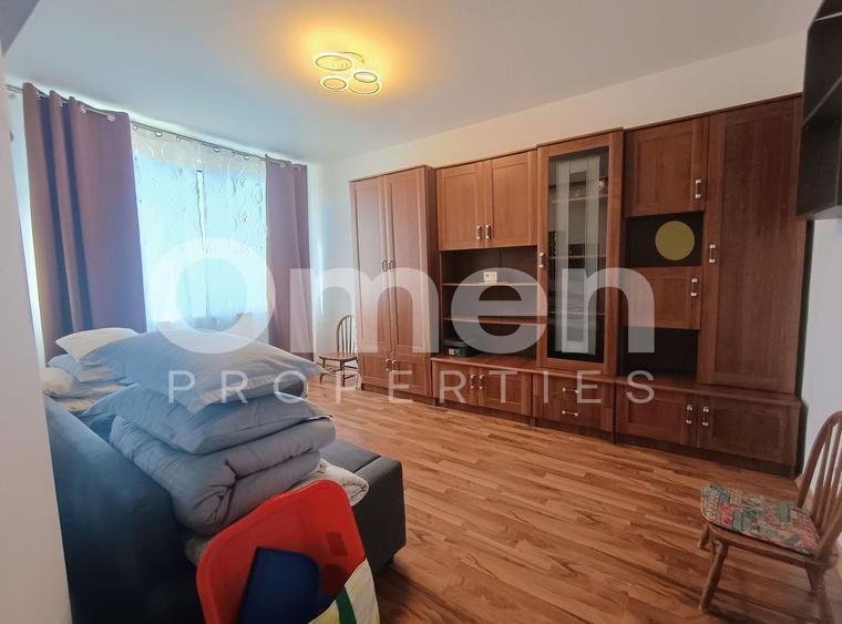 Apartament cu 2 camere decomandat, mobilat în Săsar