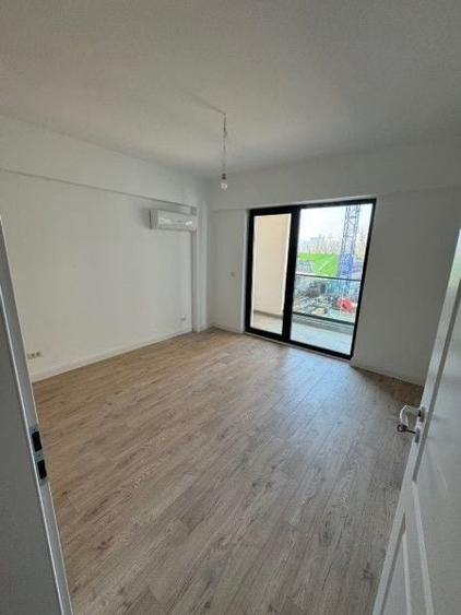 Apartament cu 3 camere decomandat în Tătărași