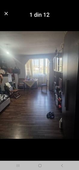 Garsonieră decomandată în Exterior Vest
