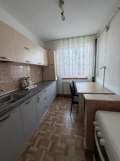 Inchiriez apartament 2 camere zona Craiovei - 6