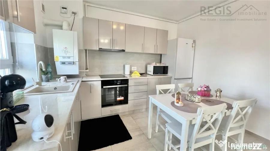 Apartament cu 2 camere decomandat în Avantgarden