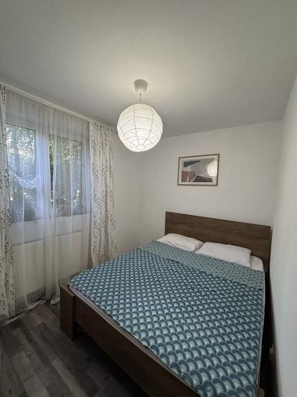 Apartament cu 2 camere semidecomandat în Gorjului