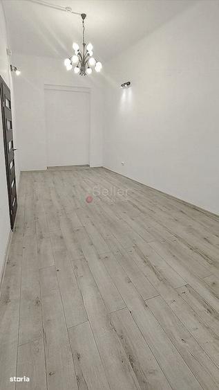 Apartament cu 4 camere decomandat în Centrul Istoric
