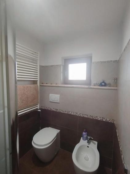 Apartament cu 3 camere decomandat, mobilat în Gară