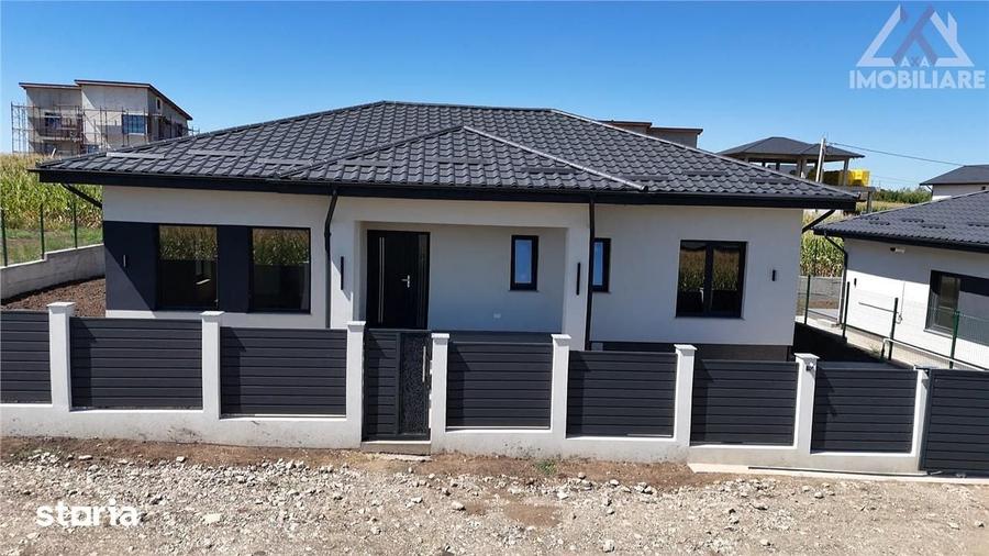 Casă cu 4 camere cu Teren 400 Mp în Rediu