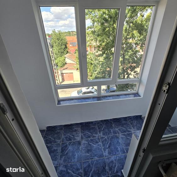 Apartament cu 3 camere în Rogerius