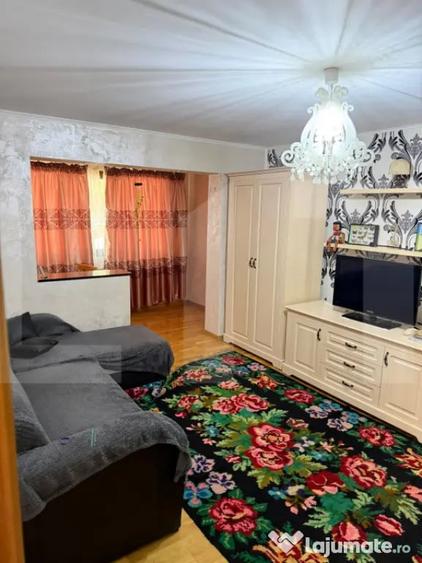 Apartament cu 2 camere semidecomandat în Central