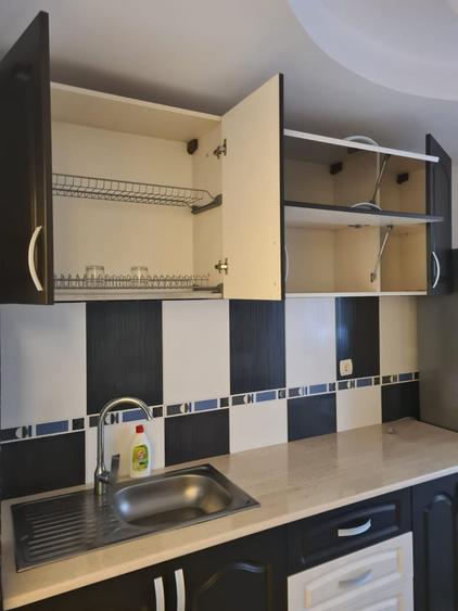 Apartament cu 2 camere decomandat în Exterior Vest