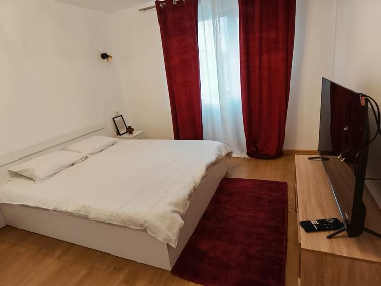Duplex cu 4 camere cu Canalizare în Prelungirea Ghencea