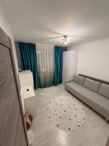 Apartament cu 3 camere decomandat în Chișinau