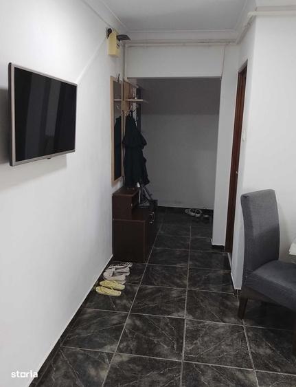 Apartament cu 3 camere, 67 mp, et. 3 din 4, St. Fagarasului , Micro 16 - 2