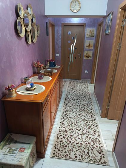 Apartament cu 2 camere decomandat în Sfântu Ilie