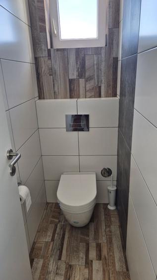 Spațiu comercial, de 1,100 mp, în Centură