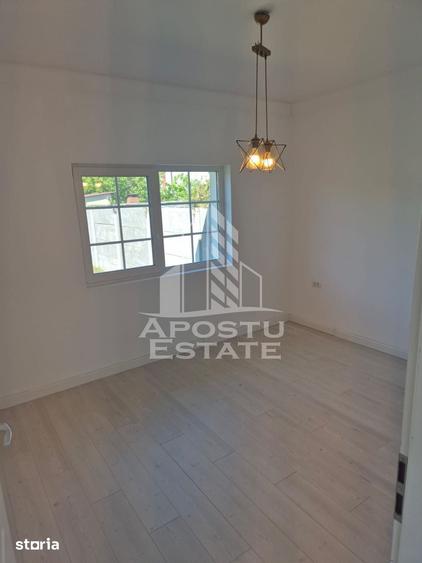 Casă cu 4 camere cu Teren 300 Mp în Moșnița Nouă