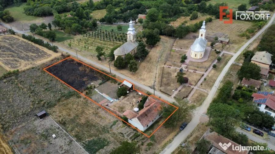 Casă cu 4 camere cu Teren 2208 Mp în Folea