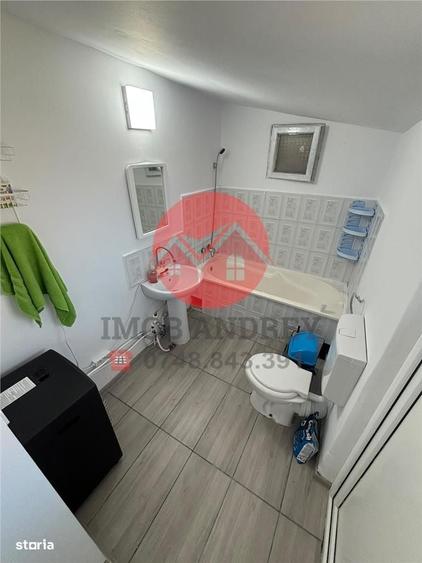 Casă cu 3 camere în Central