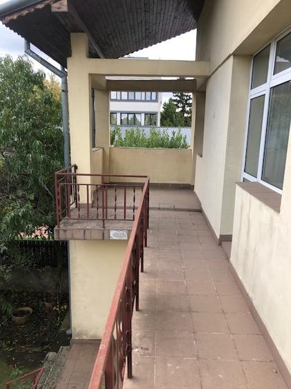 Casă individuală cu 5 camere cu Canalizare în Pajura