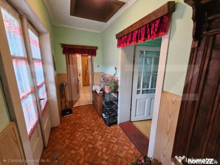 Casa spa?ioasa cu 4 camere, bucatarie de vara ?i tere - 5