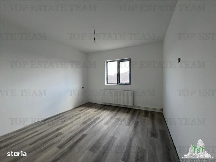 Casă cu 4 camere cu Teren 137 Mp în Lumina