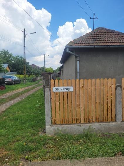Casă cu 3 camere în Lacu
