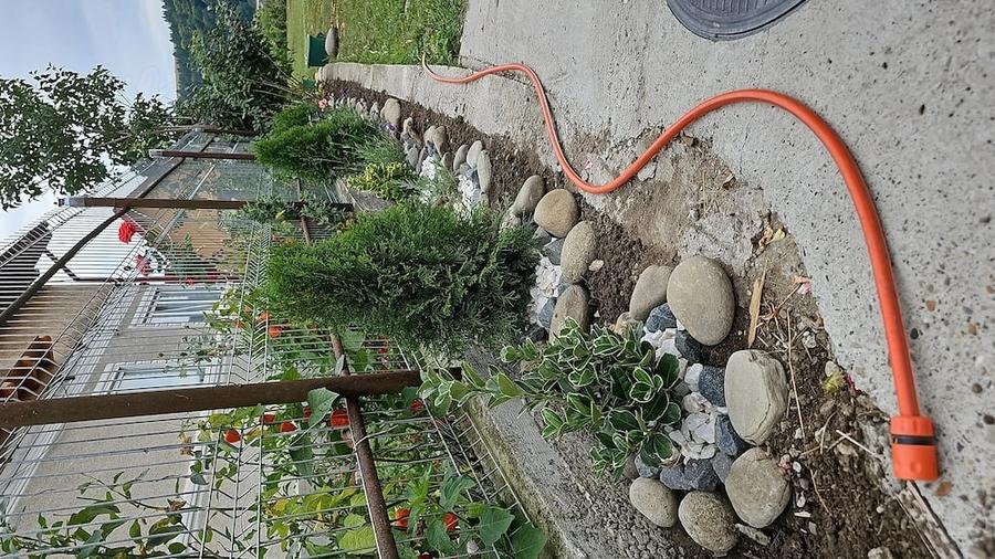Casă cu Teren 2071 Mp în Central