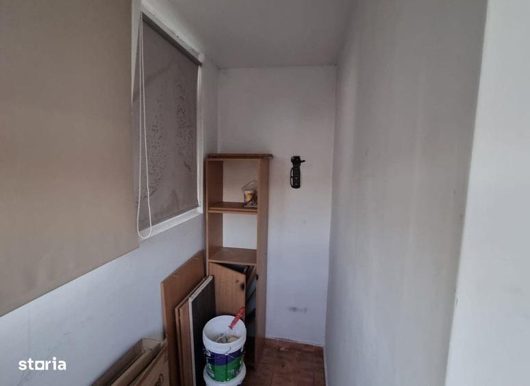 Apartament cu 3 camere în Nicolina