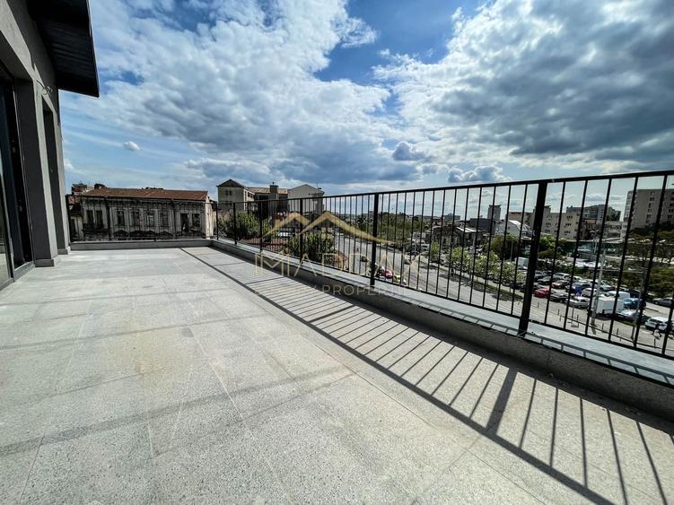 Spațiu comercial, de 479.39999389648 mp, în Calea Victoriei