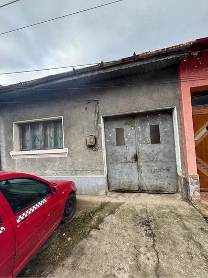 Casă cu Teren 630 Mp în Central