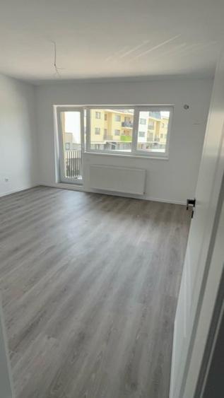 Apartament cu 2 camere decomandat în Sud