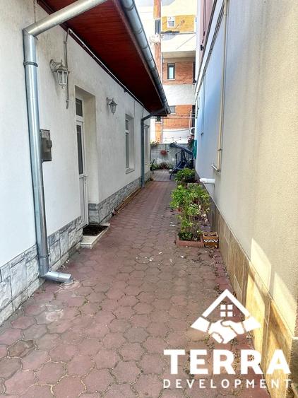 Casă cu 2 camere cu Canalizare în Capitol