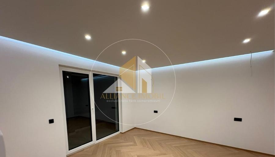 Apartament cu 4 camere decomandat, mobilat în Nord-Vest