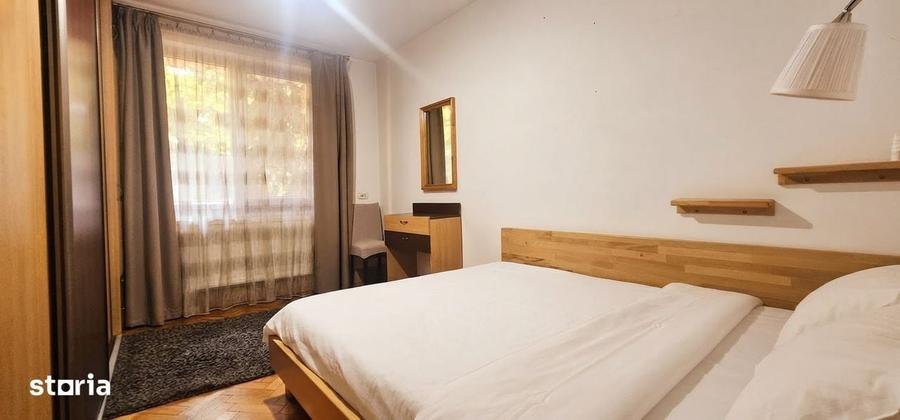 Apartament cu 2 camere semidecomandat în Vlahuță