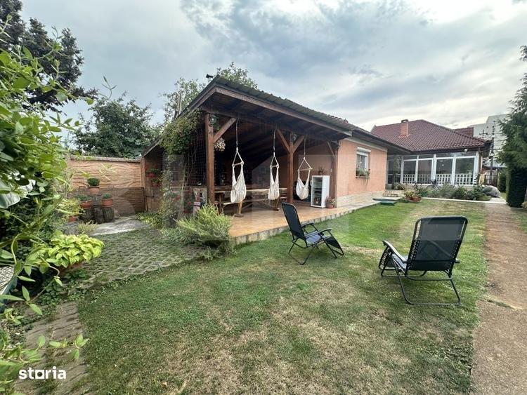 Casă cu 4 camere cu Teren 600 Mp în Micro 17