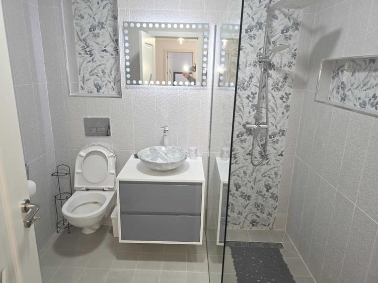 Apartament cu 2 camere decomandat în Găvana