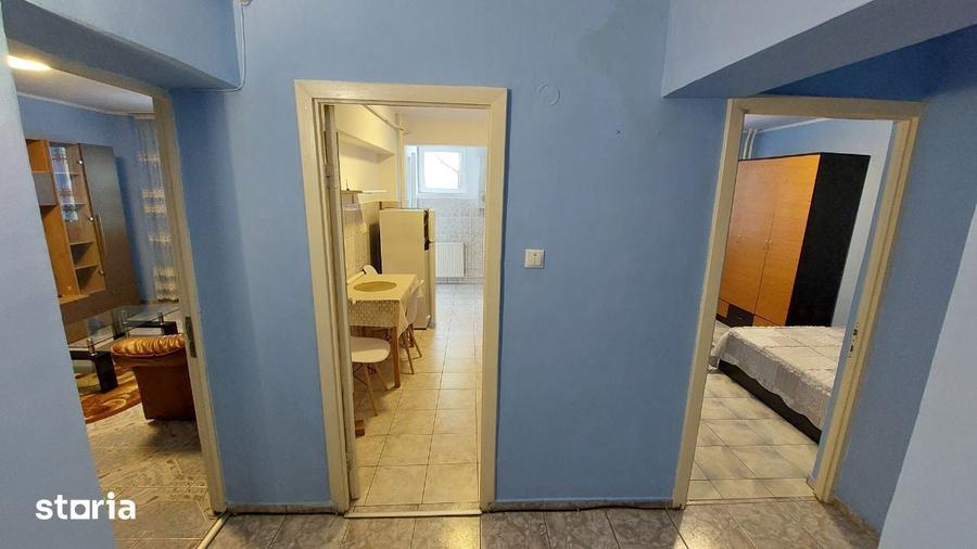 Apartament cu 2 camere decomandat în Micro 17