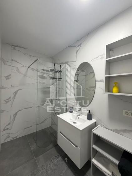 Apartament cu 2 camere decomandat, mobilat în UTA