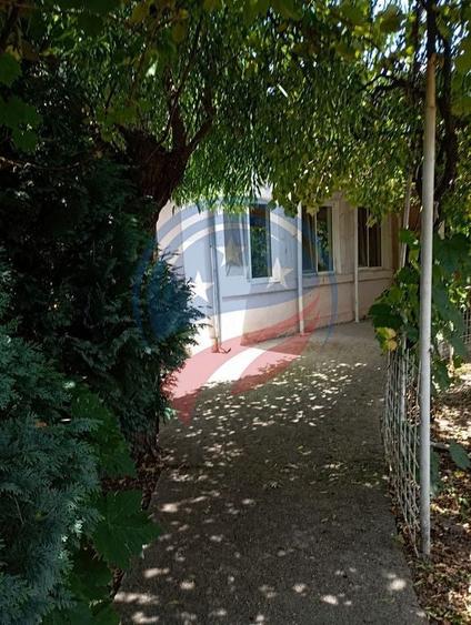 Casă cu 2 camere cu Teren 624 Mp în Bariera Vâlcii