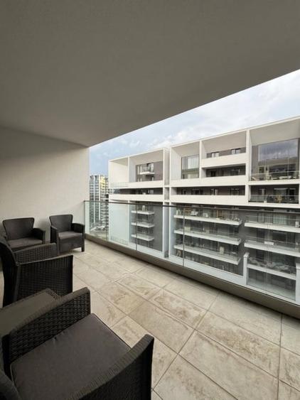 Apartament cu 2 camere semidecomandat, mobilat în Floreasca