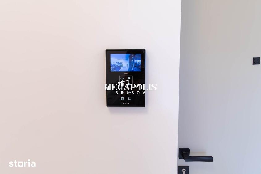 Apartament cu 3 camere în Tractorul