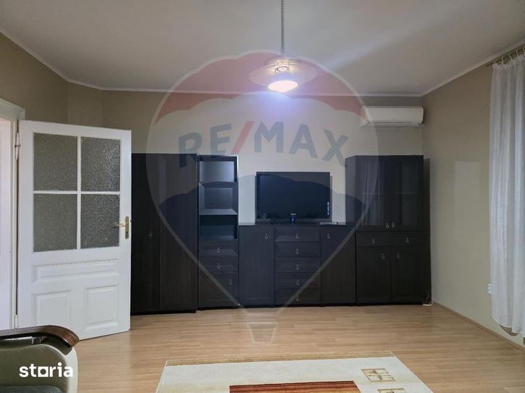 Casă cu 3 camere cu Teren 300 Mp în Ultracentral