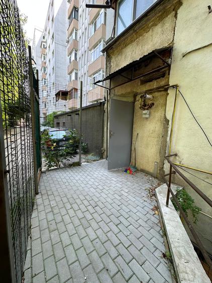 Spațiu comercial, de 43 mp, în Gara de Nord