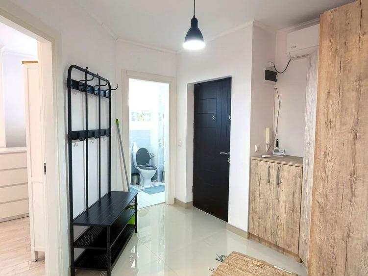 Apartament cu 2 camere decomandat în Banu Manta