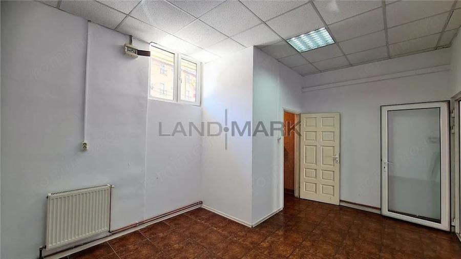 Spațiu comercial, de 70 mp, în Simion Bărnuțiu